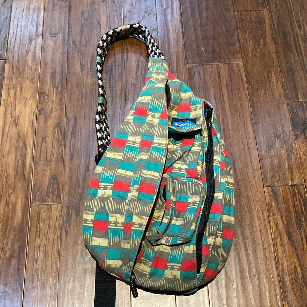 Kavu Crossbody Rope Sling Bag